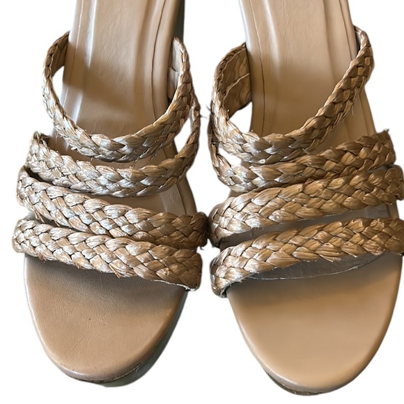 Kaanas Providencia Raffia Straw Strappy Wood Wedge Platform Sandals - 9 - Picture 8 of 16